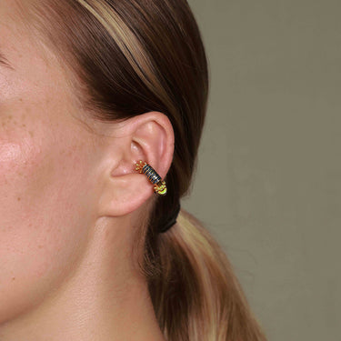 Magic Stick Twirl Earcuff